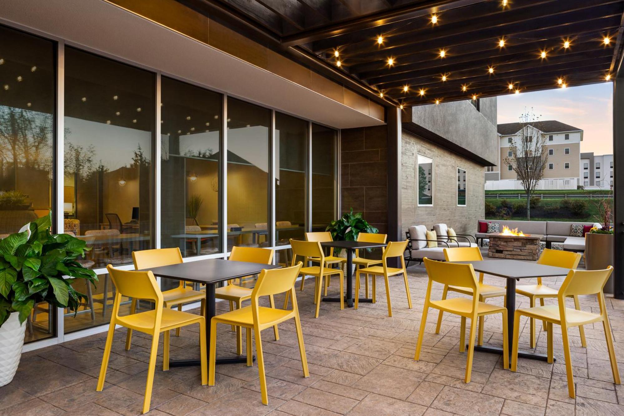 Home2 Suites By Hilton York Buitenkant foto